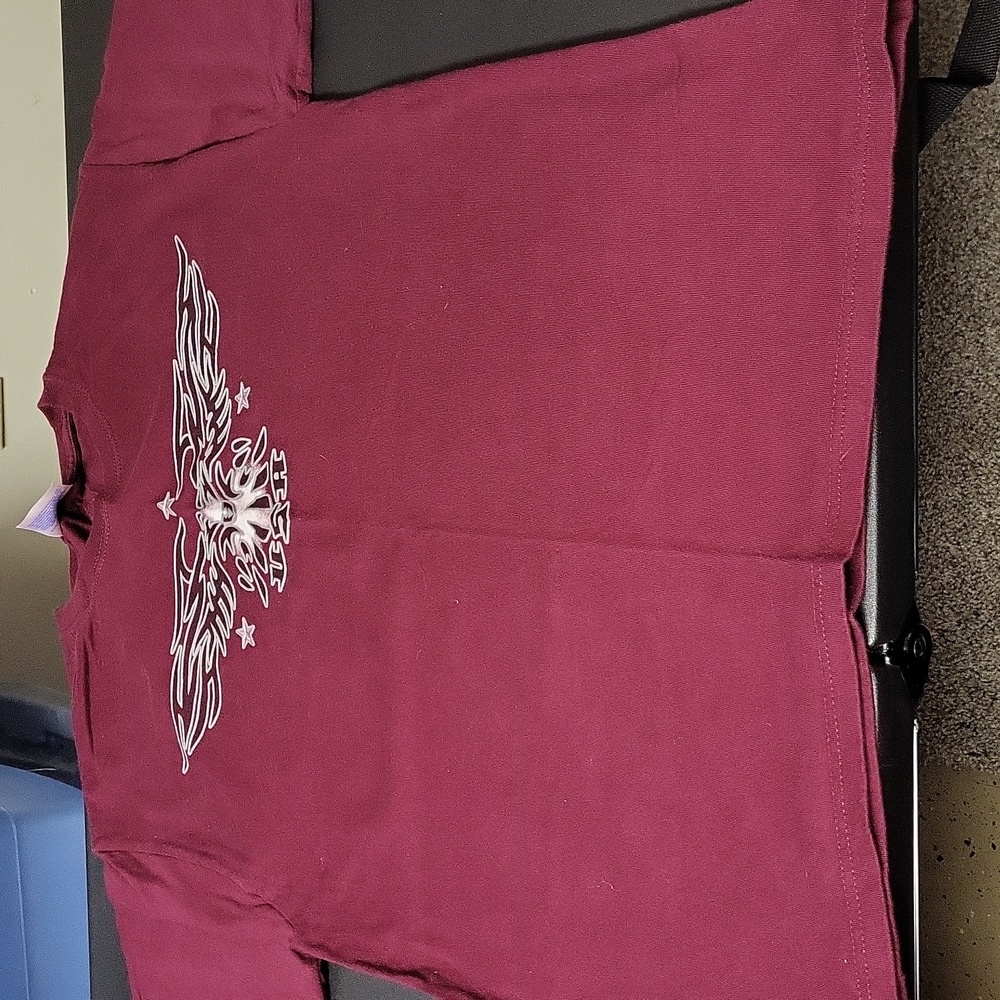 Hanes Heavyweight Burgundy T-shirt with Eagle, Stars, and USA